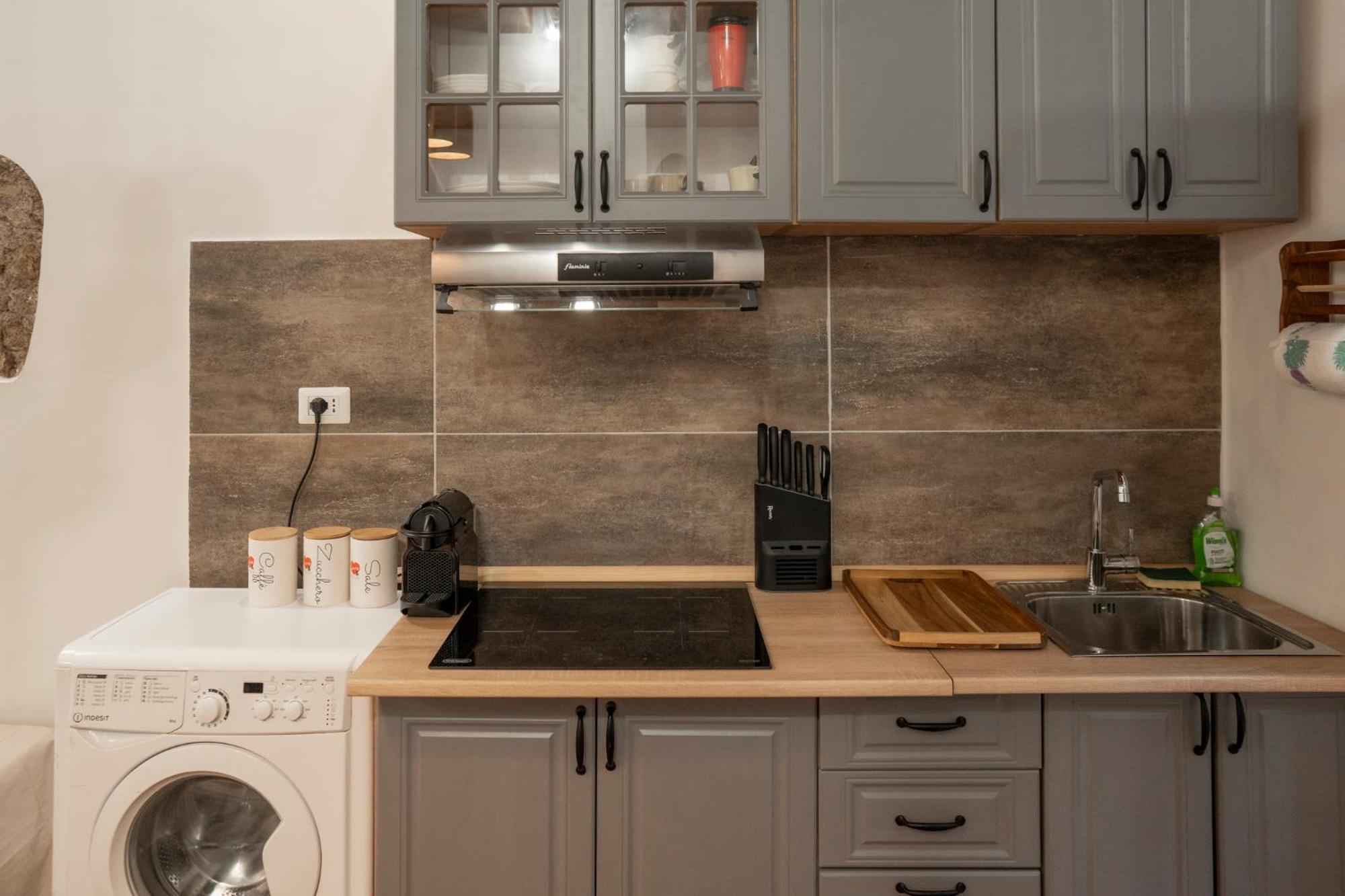 Home Domus Capocci - Rione Monti 罗马 外观 照片
